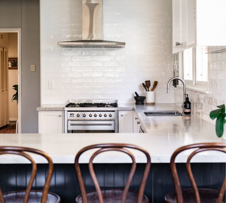 Planning an Age-Friendly Kitchen Layout