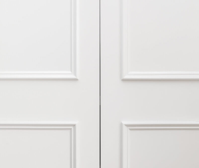 Unique Cabinet Profiles in Kitchen Design