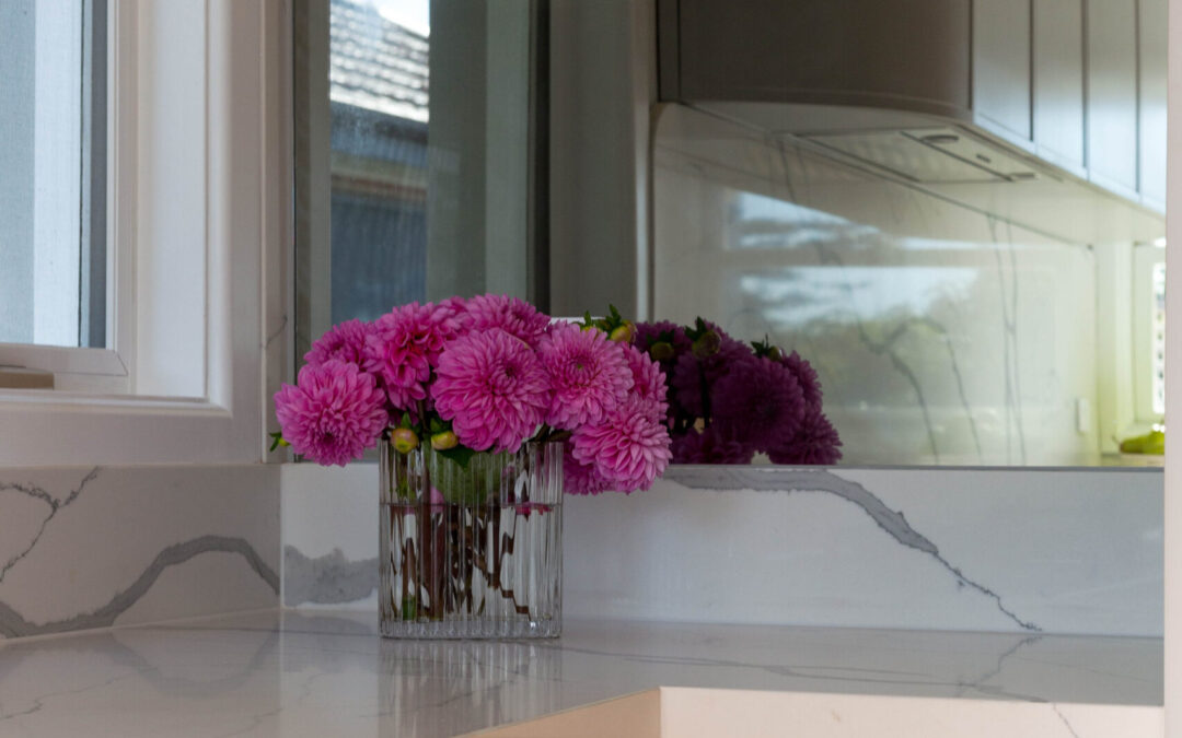 Eye-Catching Splashback Materials for your Kitchen Renovation